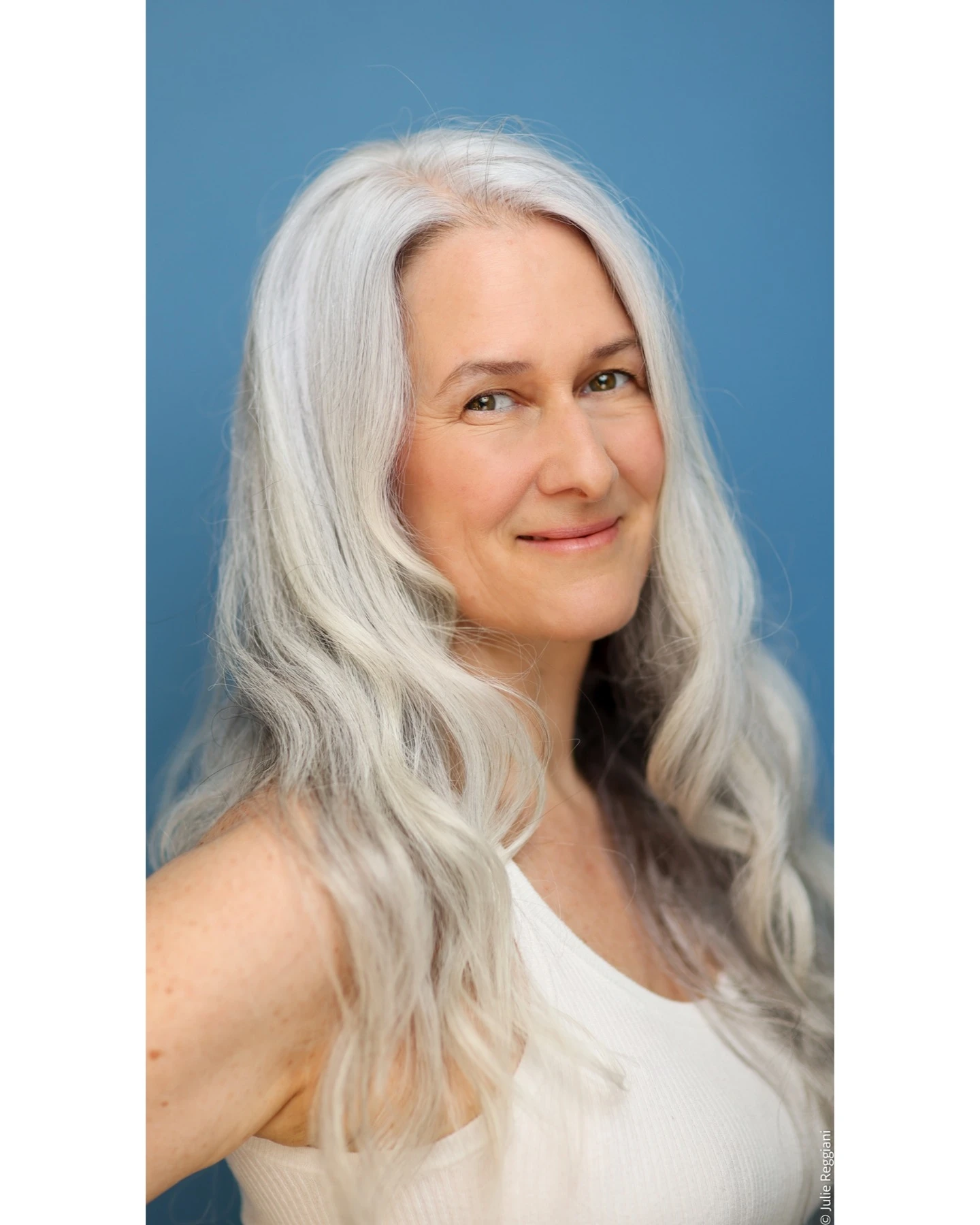Anne Cartereau - Comp Card Portrait